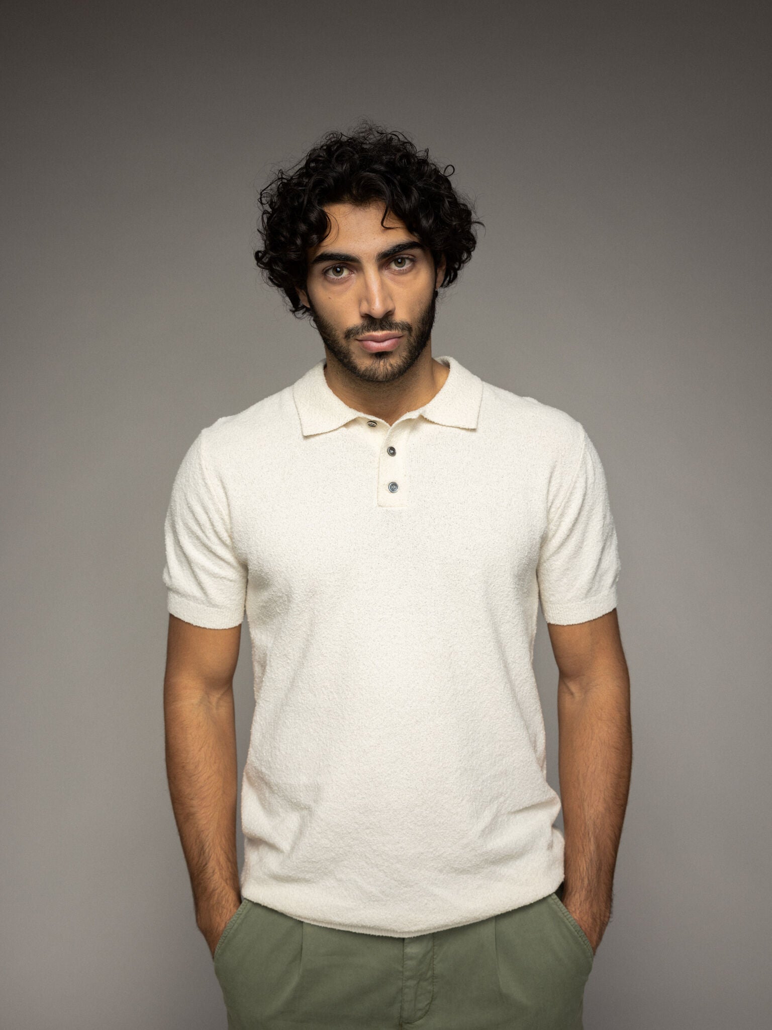 Modelshot / Ecru / Detail